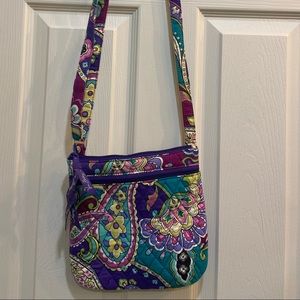 Vera Bradley crossbody purse only used once. Just like new!